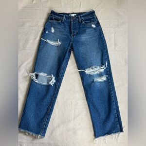 Forever 21 High Rise Distressed Raw Hem Jeans Women’s Size 26